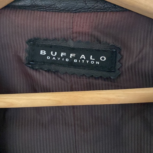 Black leather jacket - Buffalo brand . - Picture 2 of 6